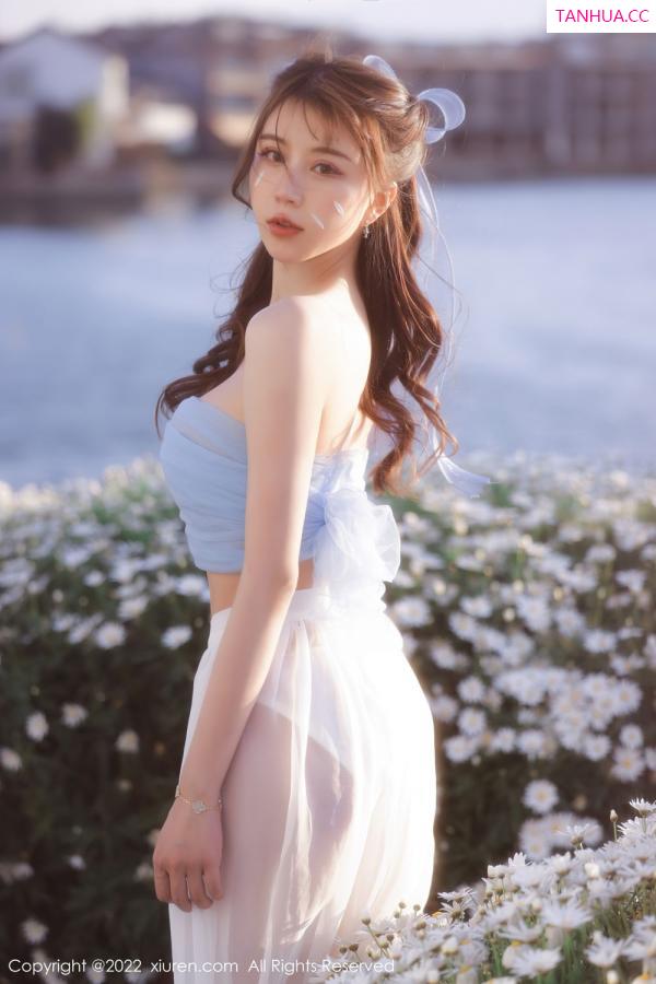 tina_甜仔  [XiuRen]高清写真图 2022.04.19 No.4888 tina_甜仔第3张图片